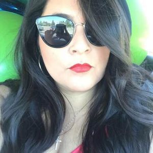 Meet your Posher, Luz